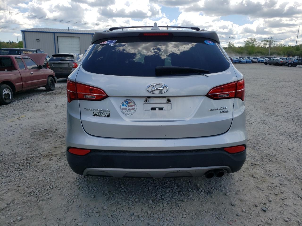 Lot #2852856214 2015 HYUNDAI SANTA FE S