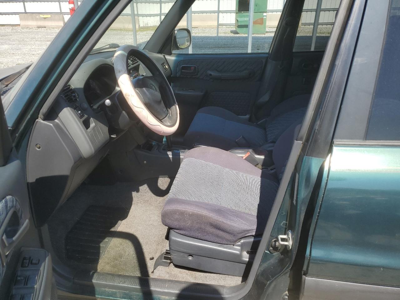 JT3GP10V6W0032198 1998 Toyota Rav4