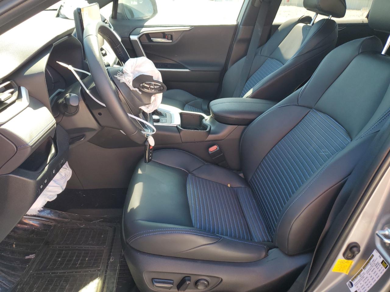 4T3E6RFV8PU105922 2023 Toyota Rav4 Xse