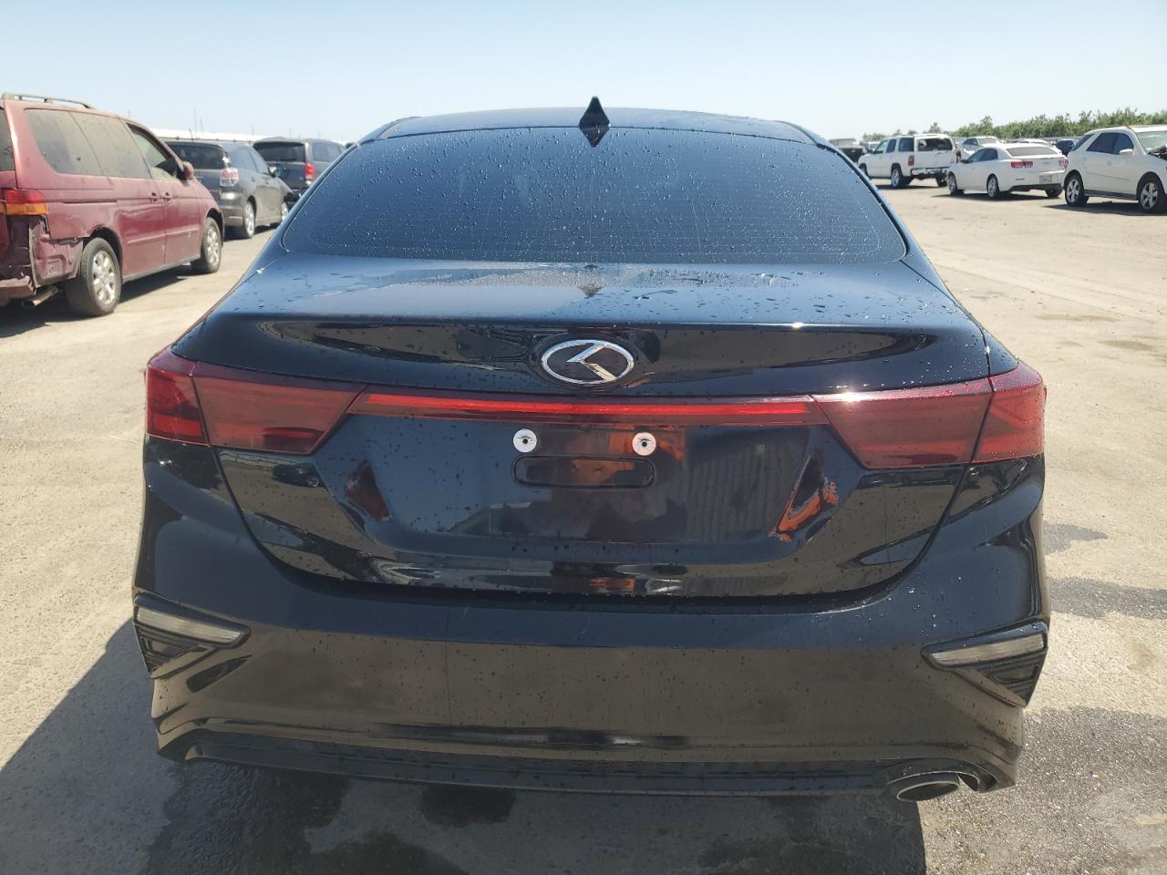 3KPF24AD5KE108900 2019 Kia Forte Fe