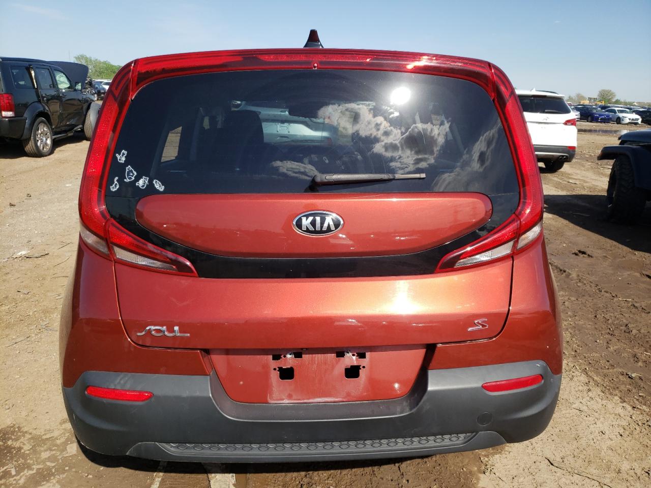 KNDJ23AU0L7084690 2020 Kia Soul Lx