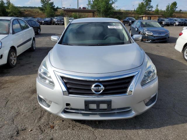 2015 Nissan Altima - Image 5
