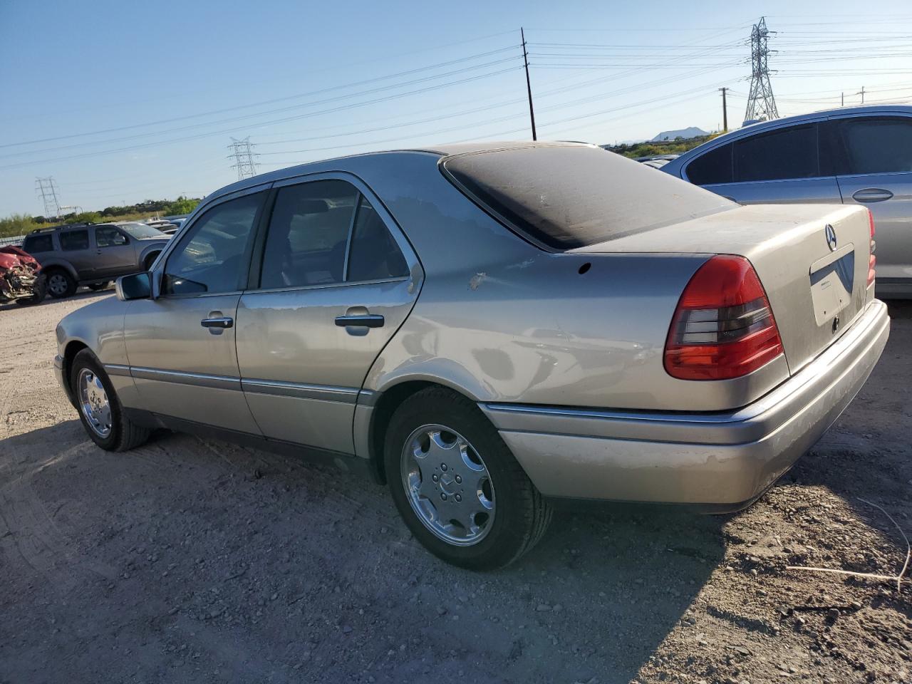 WDBHA28E0SF211466 1995 Mercedes-Benz C 280