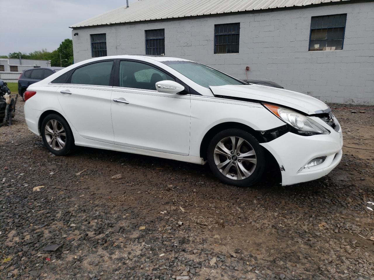 5NPEC4AC0BH248607 2011 Hyundai Sonata Se