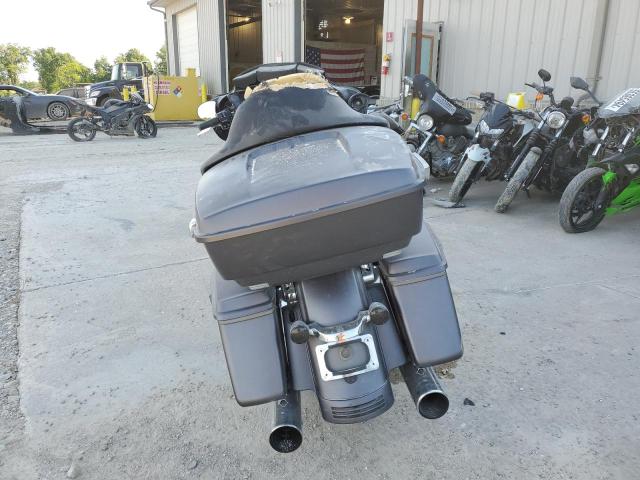 2018 HARLEY-DAVIDSON FLHX STREE - 1HD1KBC14JB666068