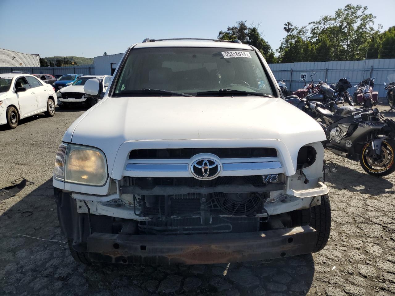 5TDZT34AX5S238932 2005 Toyota Sequoia Sr5