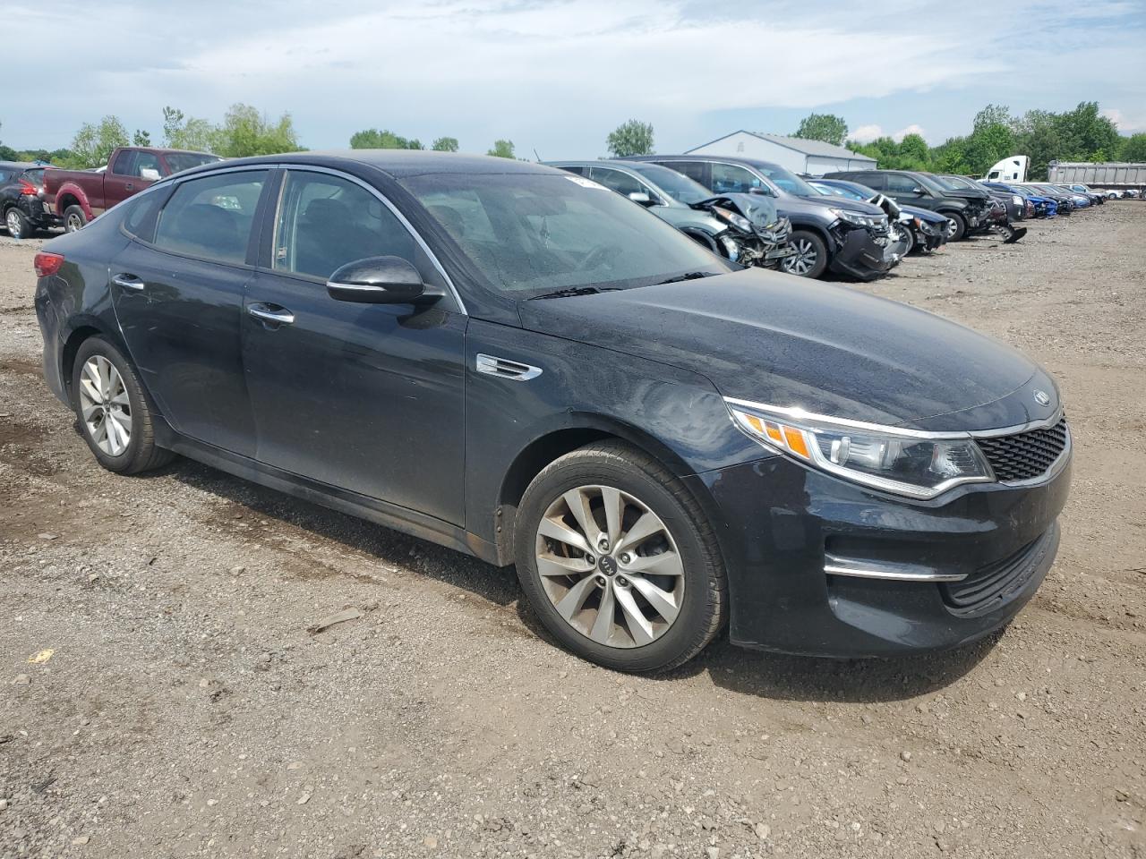 5XXGT4L33JG262615 2018 Kia Optima Lx