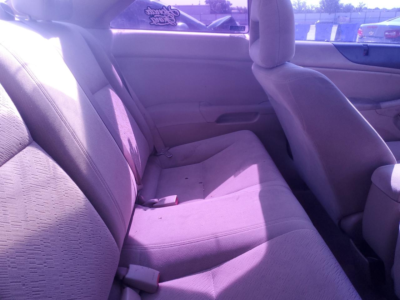 1HGEM229X4L061962 2004 Honda Civic Ex