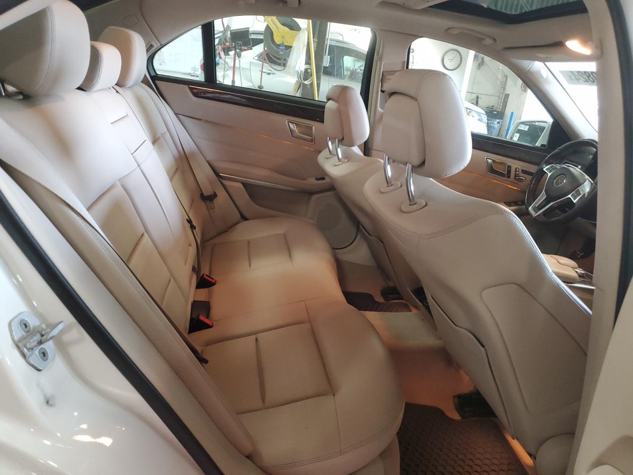 WDDHF8JB4EB013951 2014 Mercedes-Benz E 350 4Matic