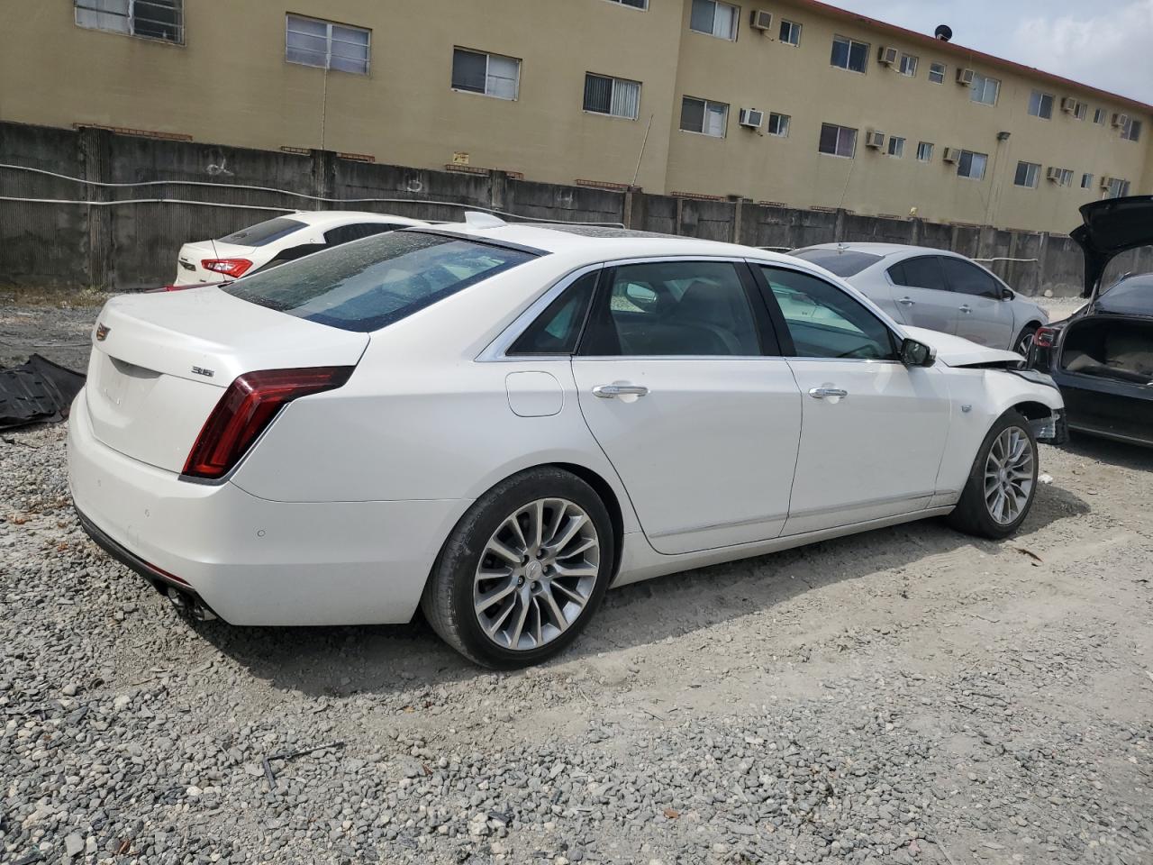 1G6KF5RS7JU107035 2018 Cadillac Ct6 Premium Luxury