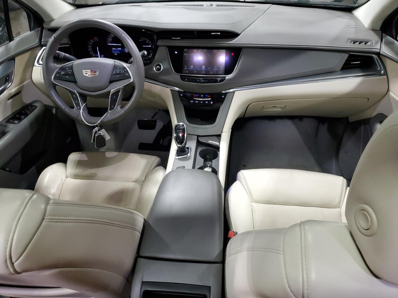 1GYKNDRS7HZ230707 2017 Cadillac Xt5 Luxury