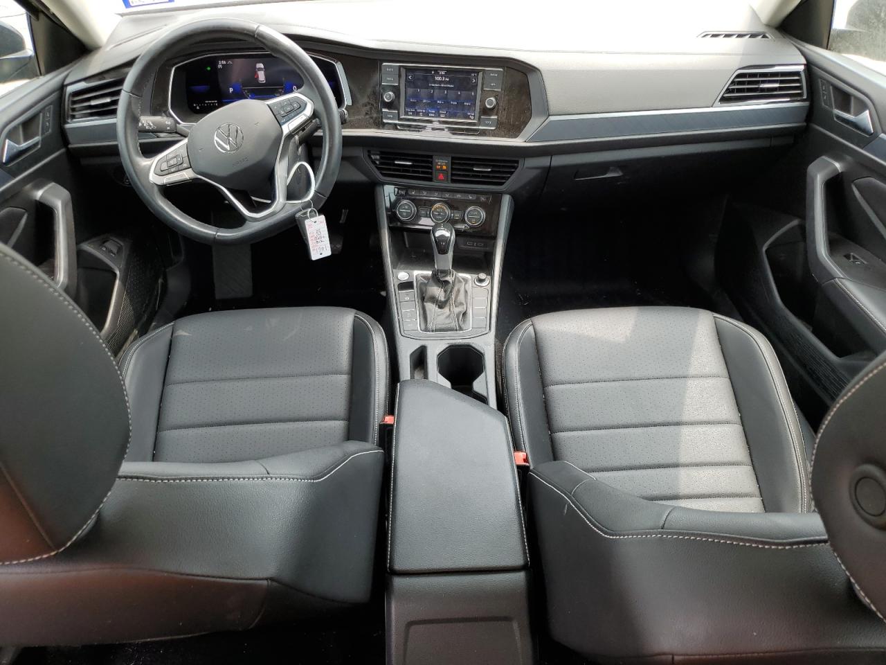 3VW7M7BU5NM021701 2022 Volkswagen Jetta Se