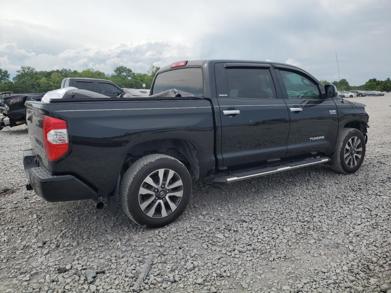 5TFFY5F11JX237380 2018 Toyota Tundra Crewmax Limited