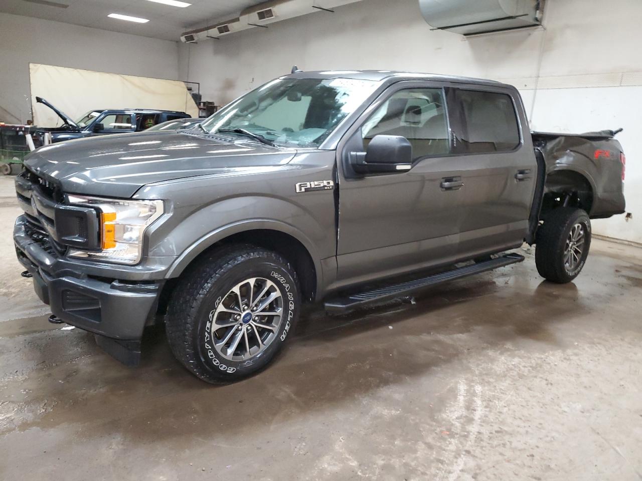 2019 Ford F150 Supercrew vin: 1FTFW1E44KFB80349