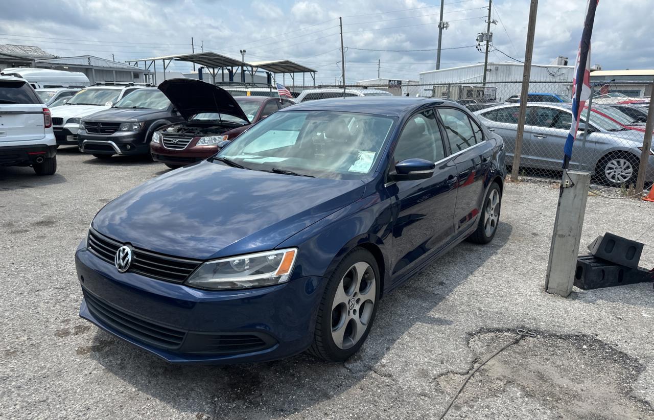 3VWD17AJ7EM294979 2014 Volkswagen Jetta Se