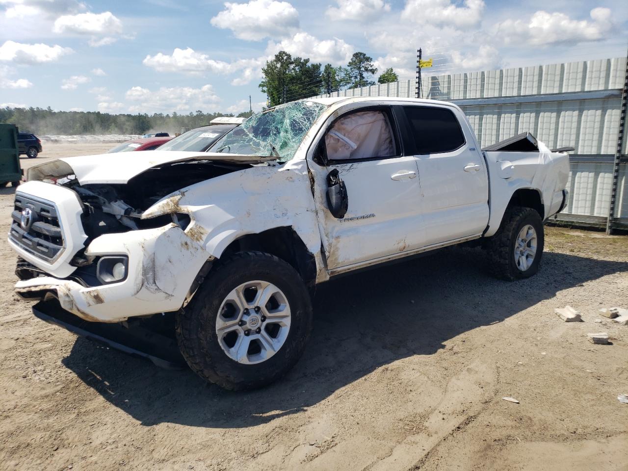 2016 Toyota Tacoma Double Cab vin: 3TMAZ5CN0GM004605