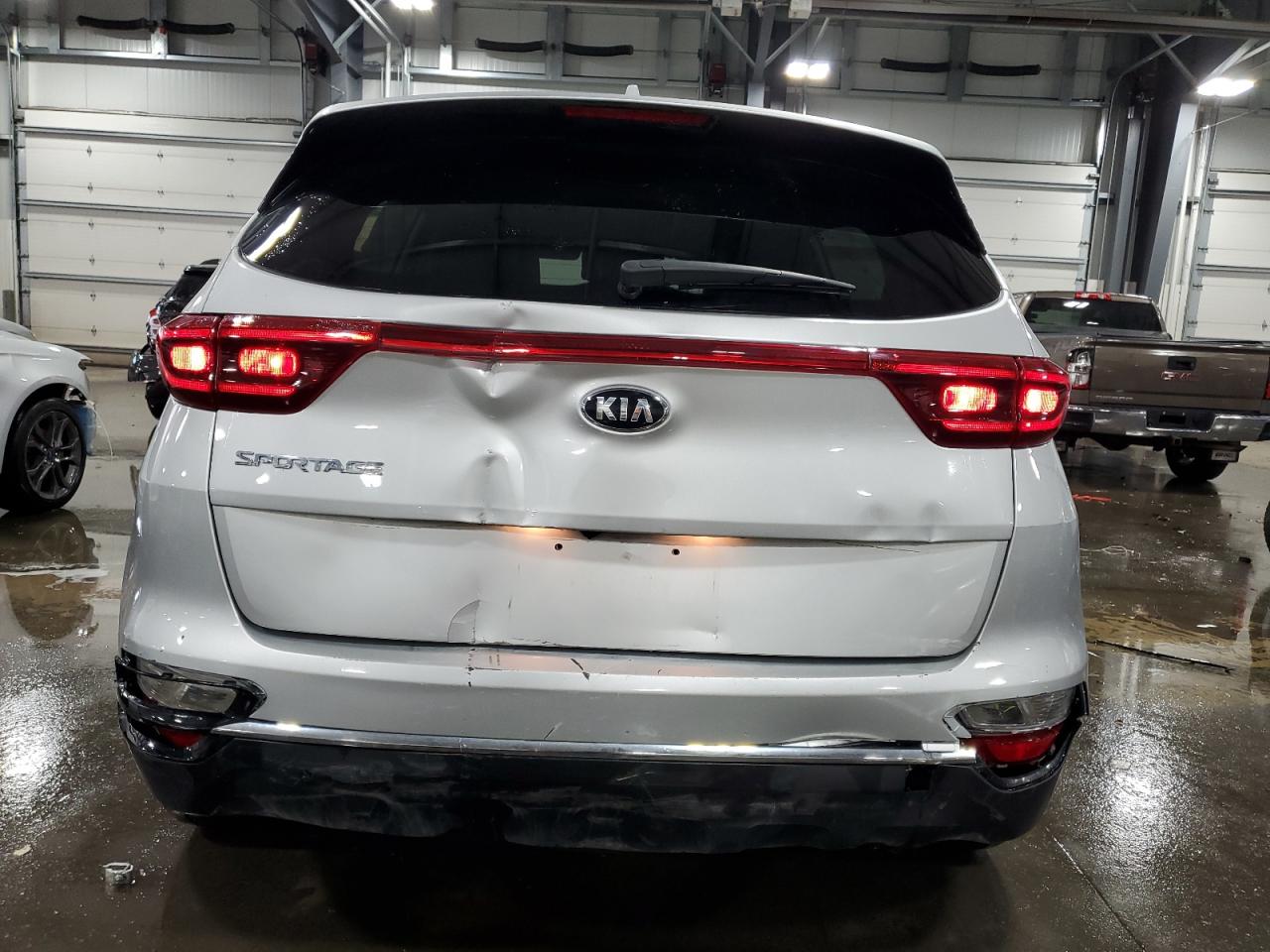 KNDPMCAC0L7702960 2020 Kia Sportage Lx