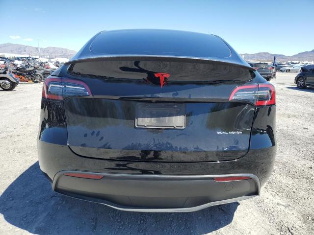 2023 Tesla Model Y VIN: 7SAYGDEE0PF692365 Lot: 61935314