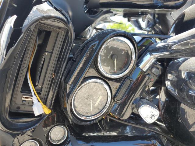 2011 HARLEY-DAVIDSON FLTRU 1HD1KGM19BB629191