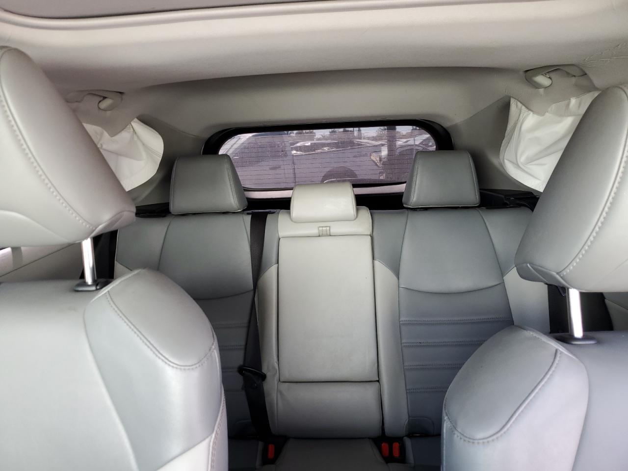 JTMA1RFV5LD049104 2020 Toyota Rav4 Xle Premium