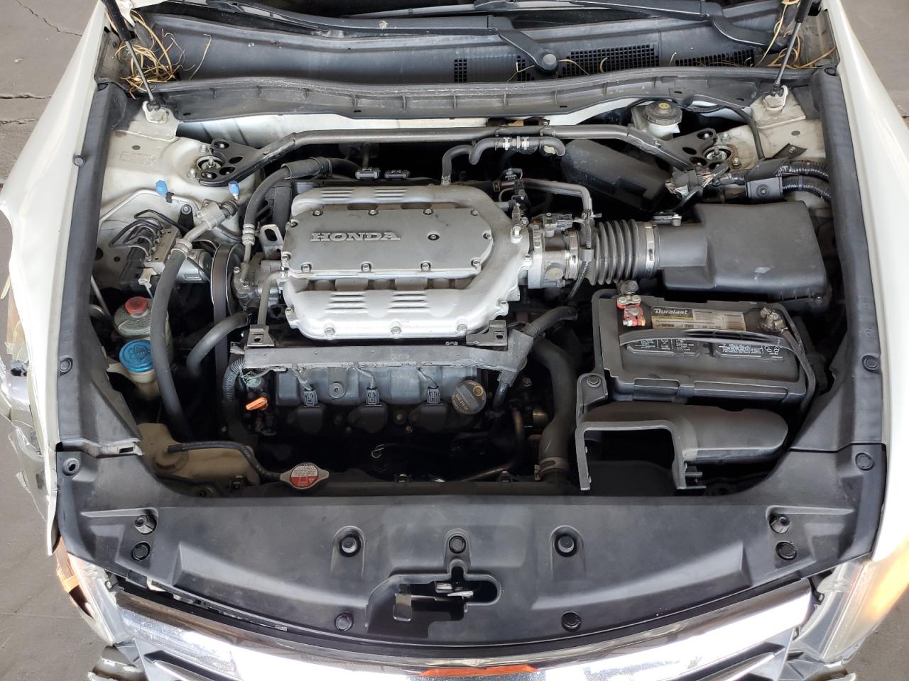 1HGCP3F7XBA004666 2011 Honda Accord Ex