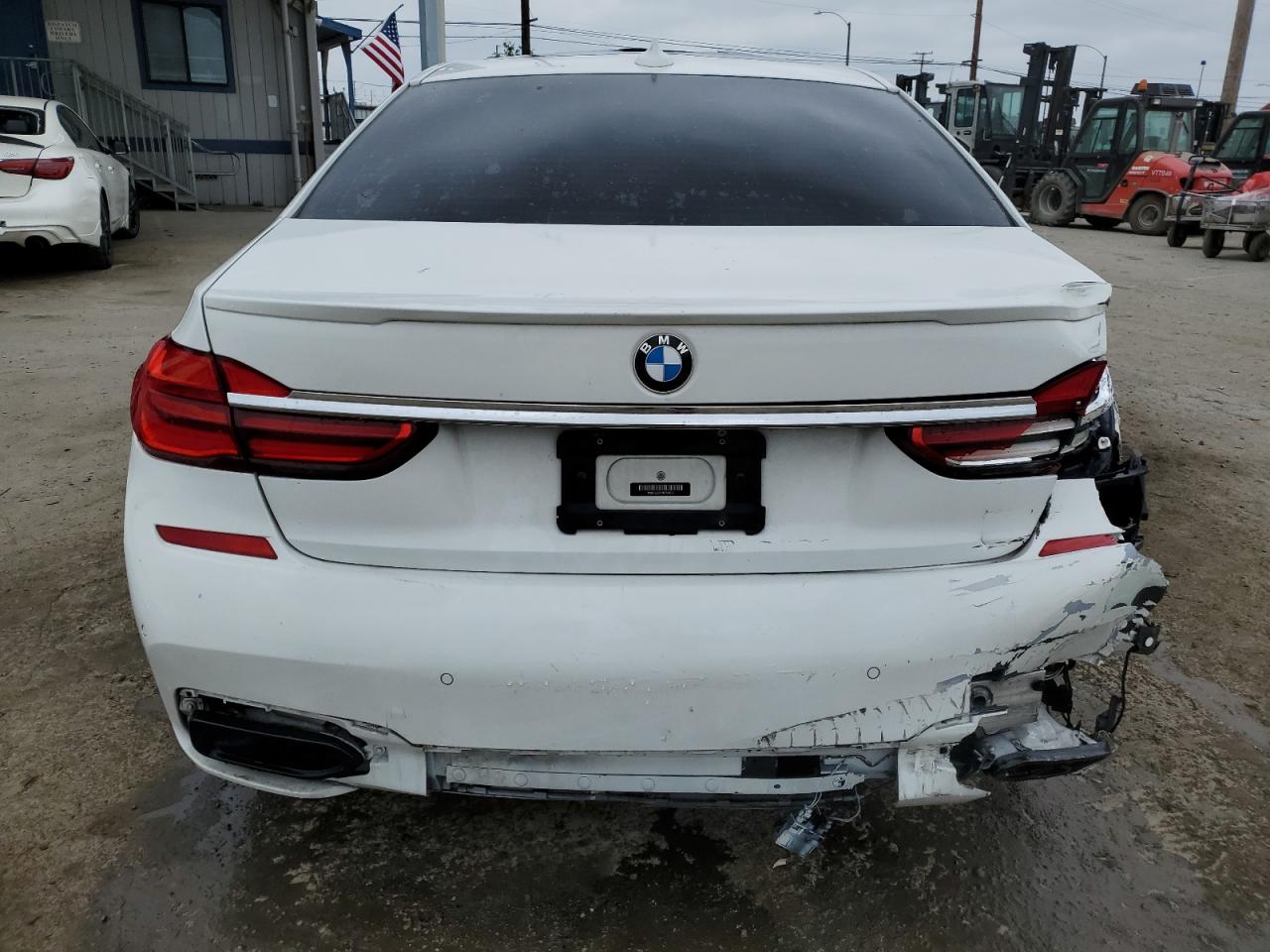 WBA7E2C51HG739591 2017 BMW 740 I