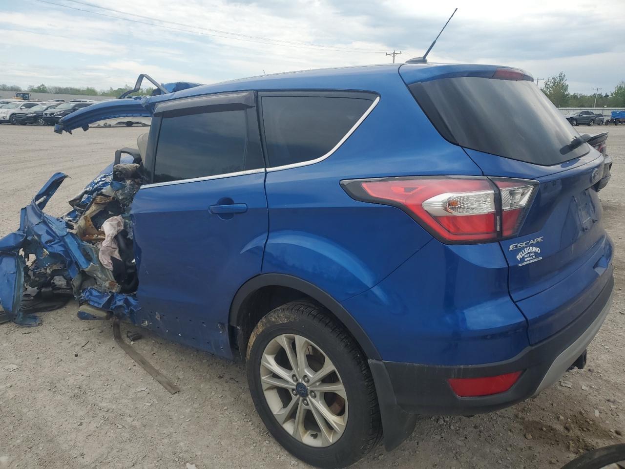 1FMCU9GD9HUB38778 2017 Ford Escape Se