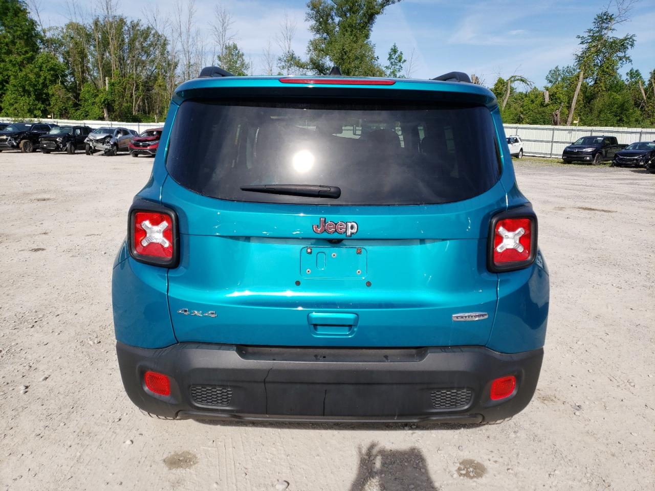 ZACNJDB11NPN98209 2022 Jeep Renegade Latitude