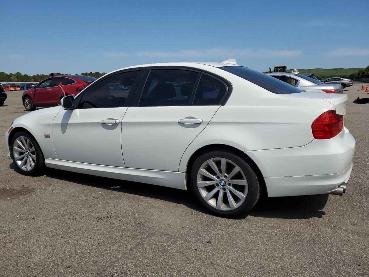 WBAPK5G56BNN80459 2011 BMW 328 Xi Sulev