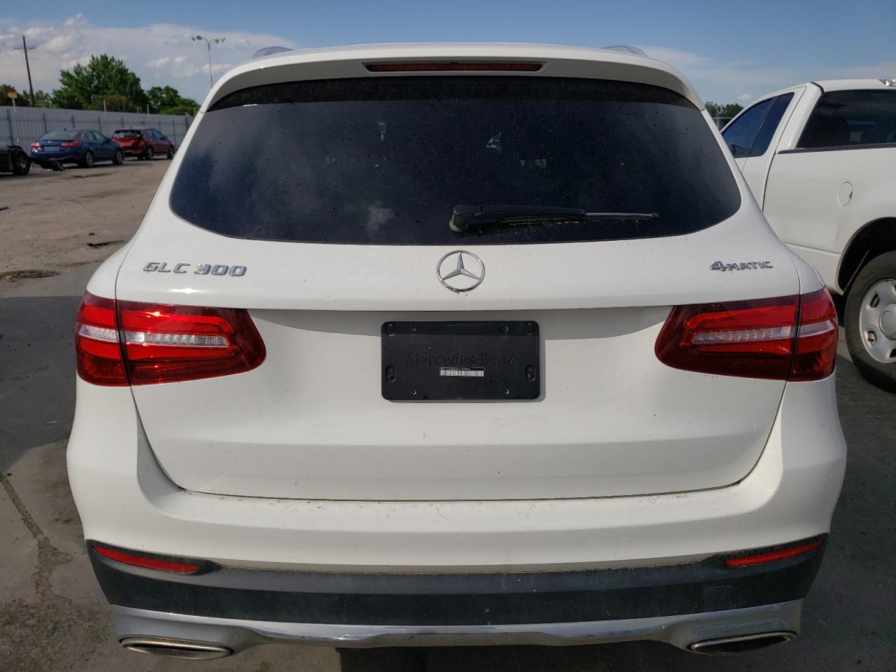 WDC0G4KBXKV197003 2019 Mercedes-Benz Glc 300 4Matic