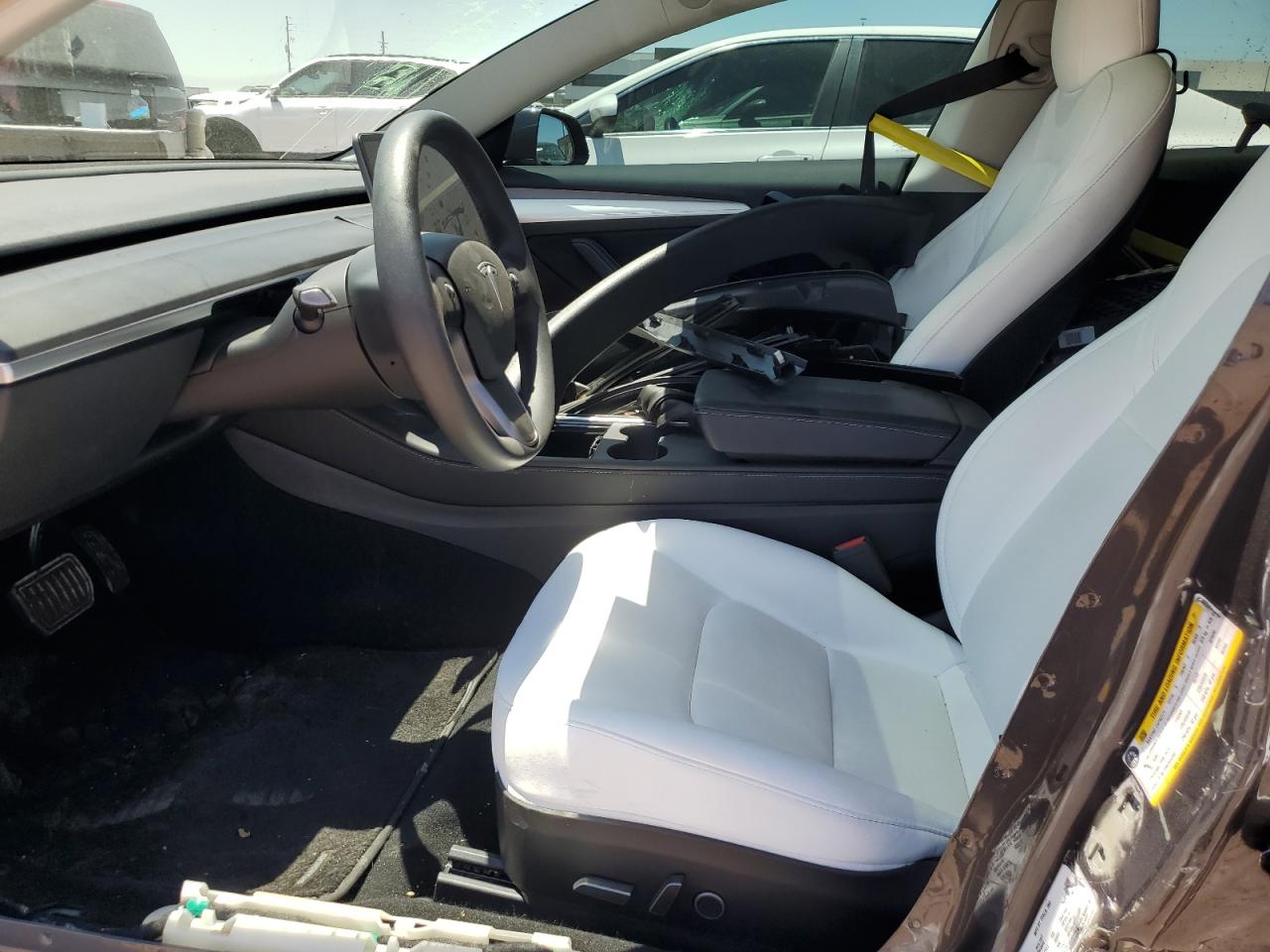 5YJ3E1EB6NF133644 2022 Tesla Model 3