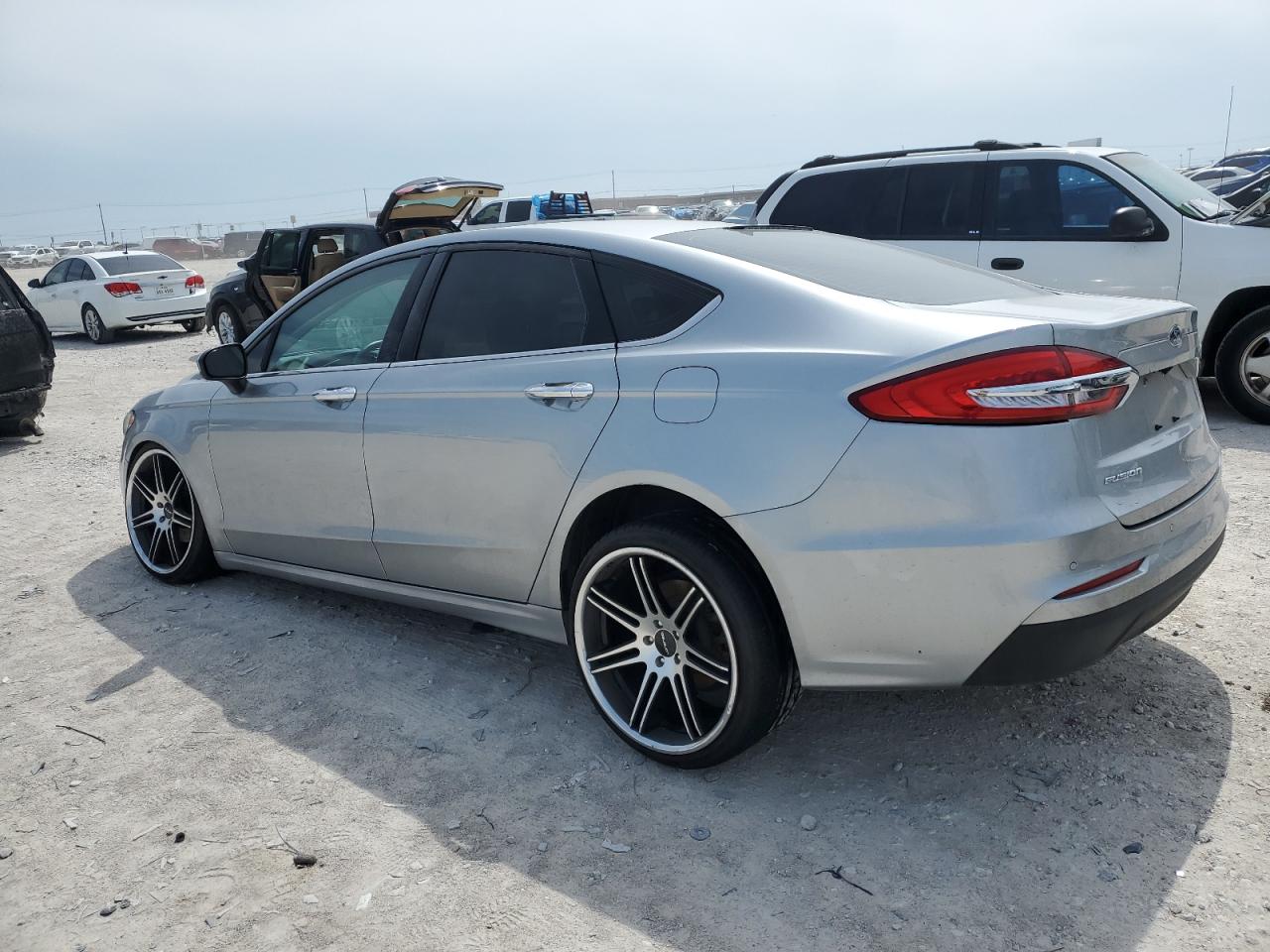 3FA6P0HD5LR127706 2020 Ford Fusion Se