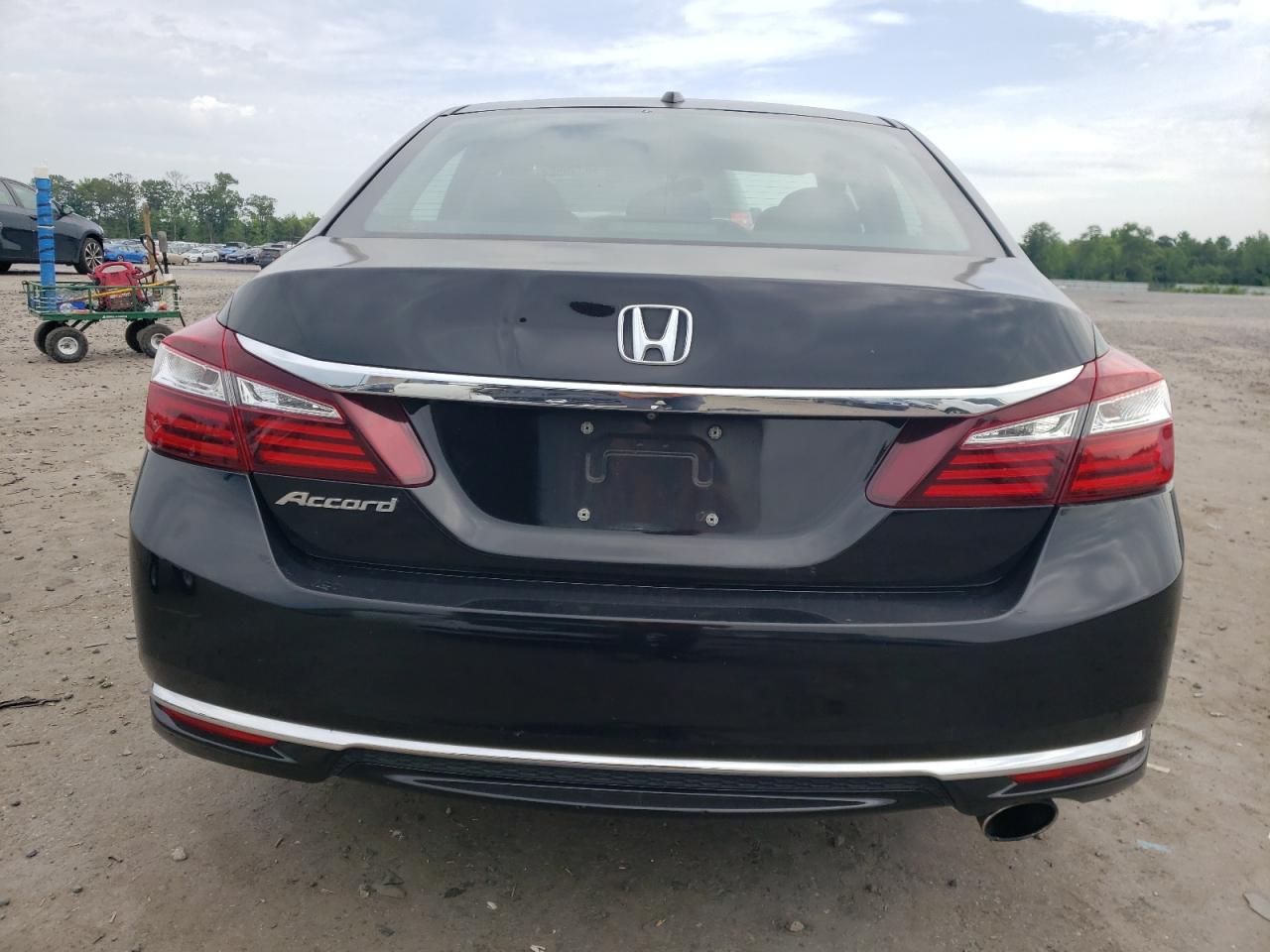 1HGCR2F71HA268470 2017 Honda Accord Ex