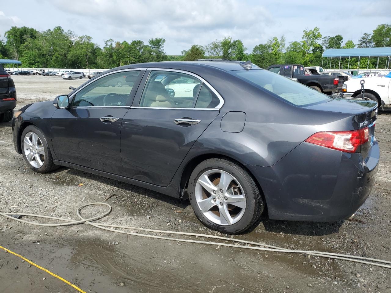 JH4CU2F64BC003203 2011 Acura Tsx