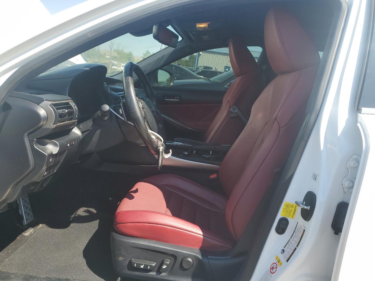 JTHC81D26J5031103 2018 Lexus Is 300