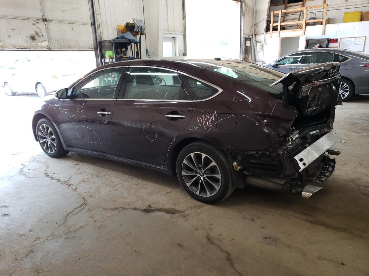 4T1BK1EBXJU280440 2018 Toyota Avalon Xle