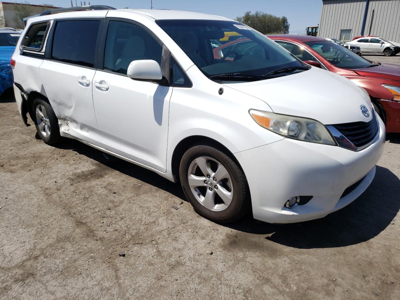 2013 Toyota Sienna Le vin: 5TDKK3DC5DS329451