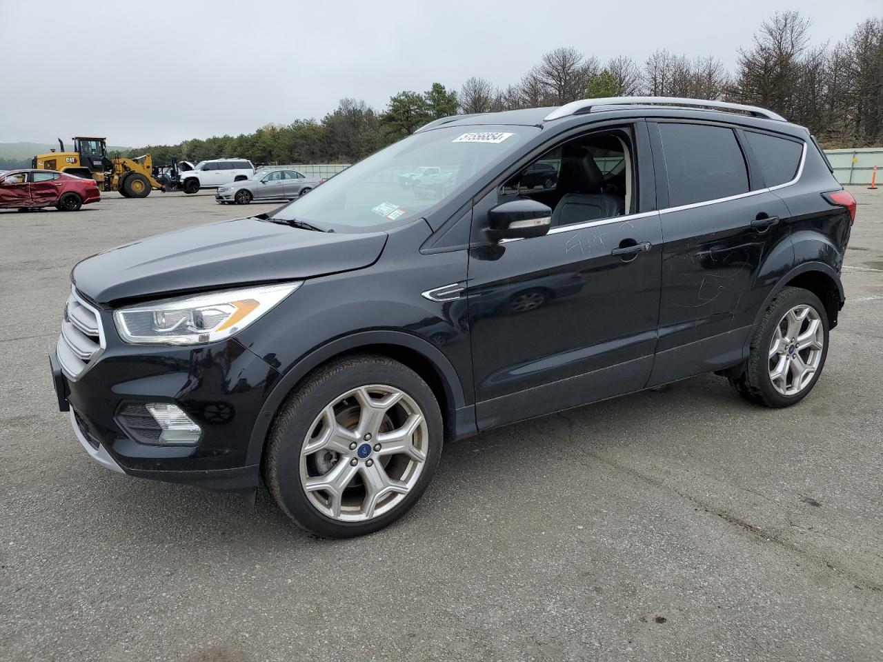 1FMCU9J96KUB91384 2019 Ford Escape Titanium