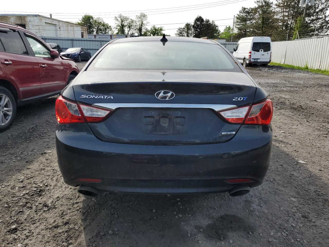 5NPEC4AB3BH189284 2011 Hyundai Sonata Se