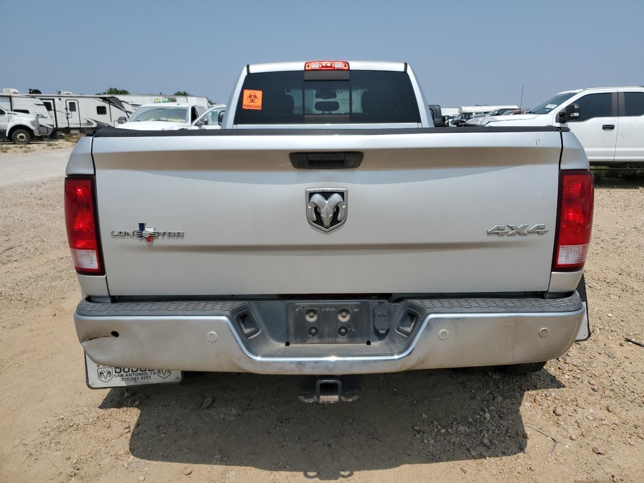 3C63RRHL3HG736547 2017 Ram 3500 Slt