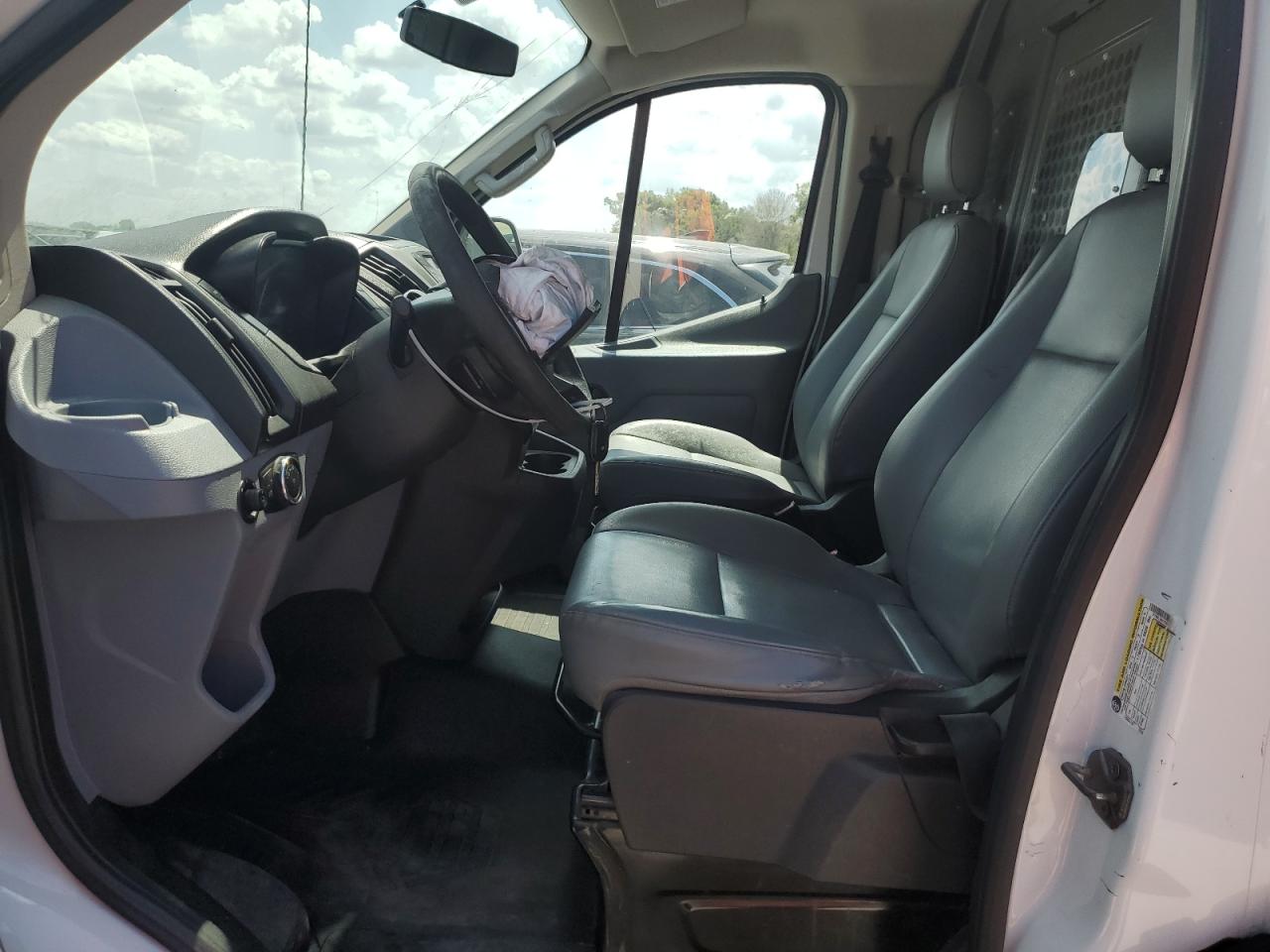 1FTNR1ZM1FKA16955 2015 Ford Transit T-250