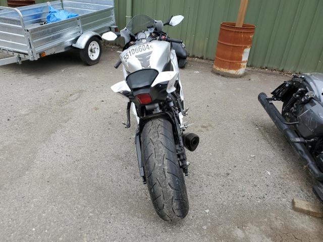 2017 YAMAHA YZFR6 JYARJ28E5HA002263