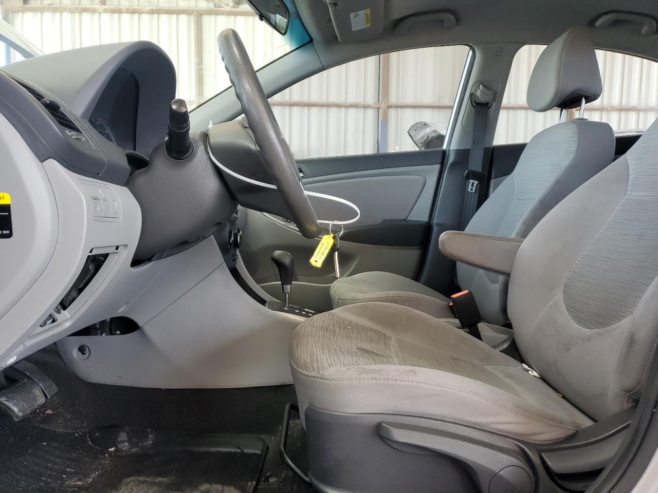 KMHCT4AE1HU247324 2017 Hyundai Accent Se