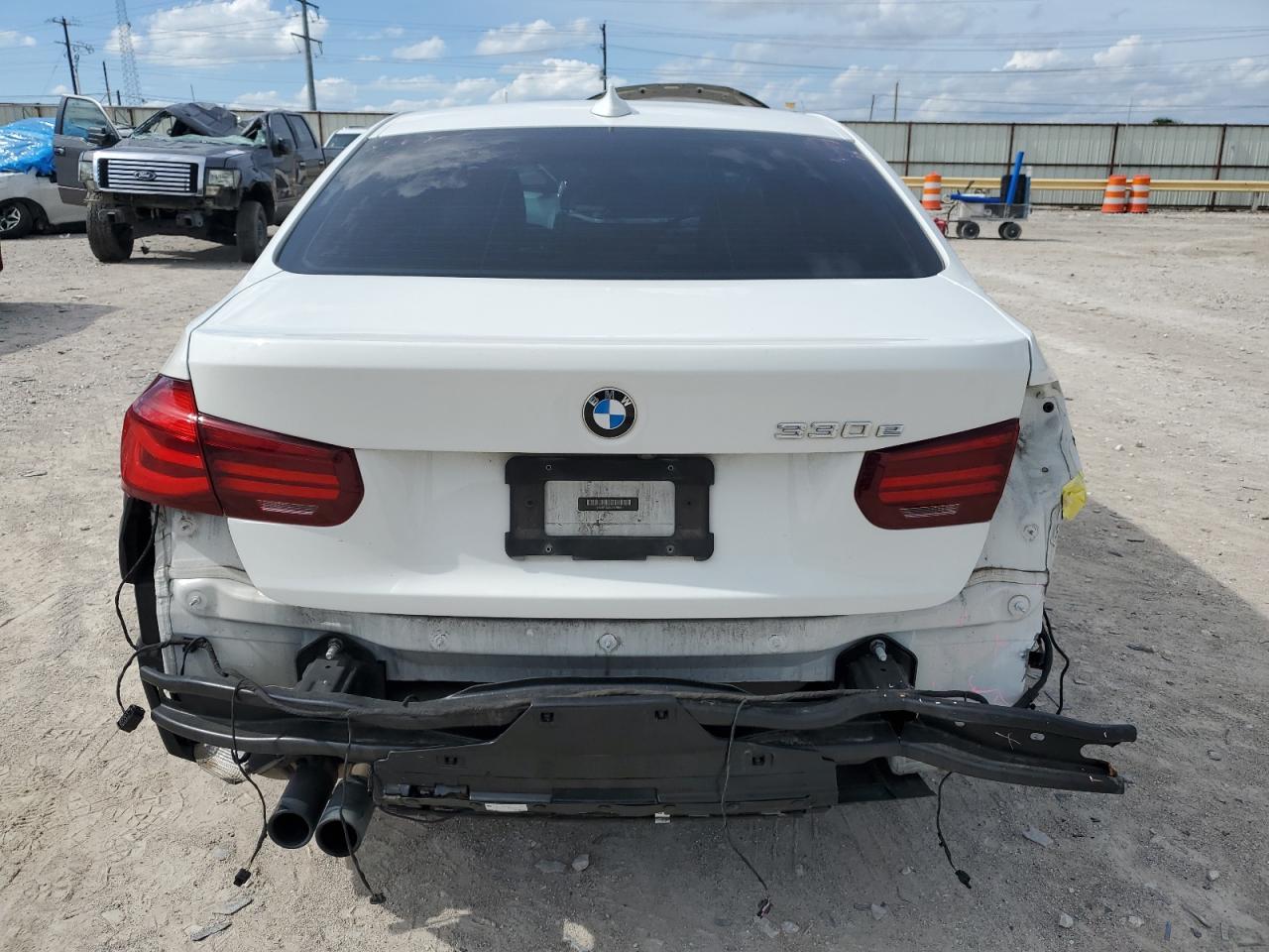 WBA8E1C59JA178614 2018 BMW 330E