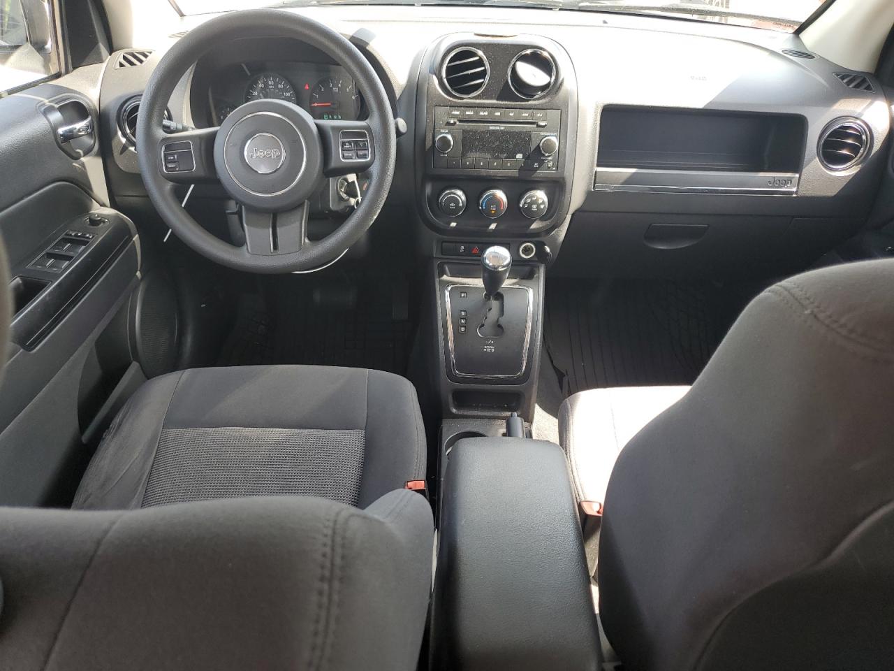 1J4NF1FB6BD235222 2011 Jeep Compass Sport