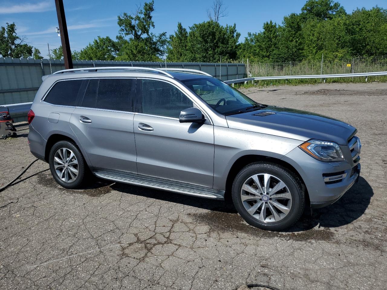 2014 Mercedes-Benz Gl 450 4Matic vin: 4JGDF7CE8EA383876