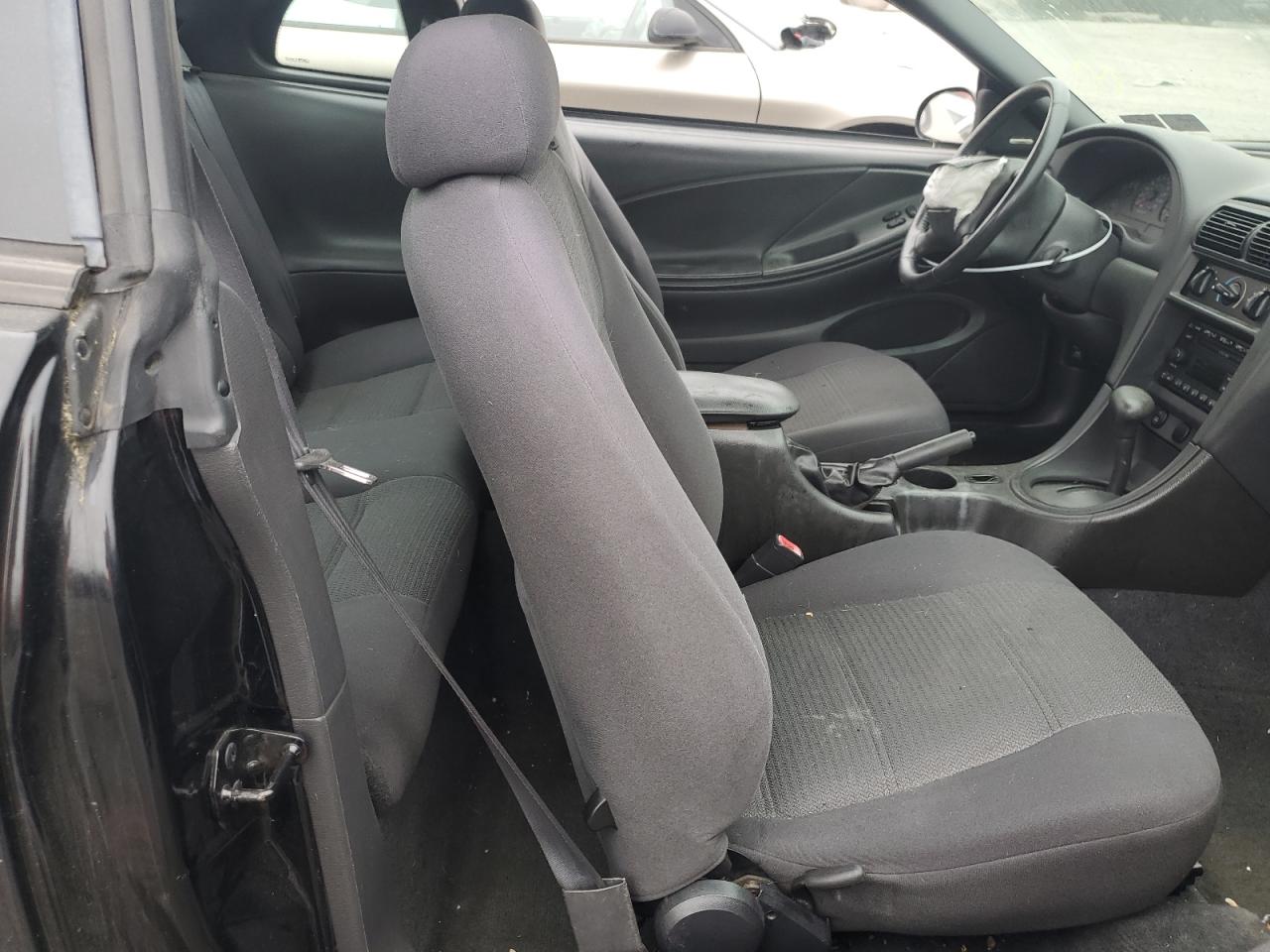 1FAFP40664F222472 2004 Ford Mustang