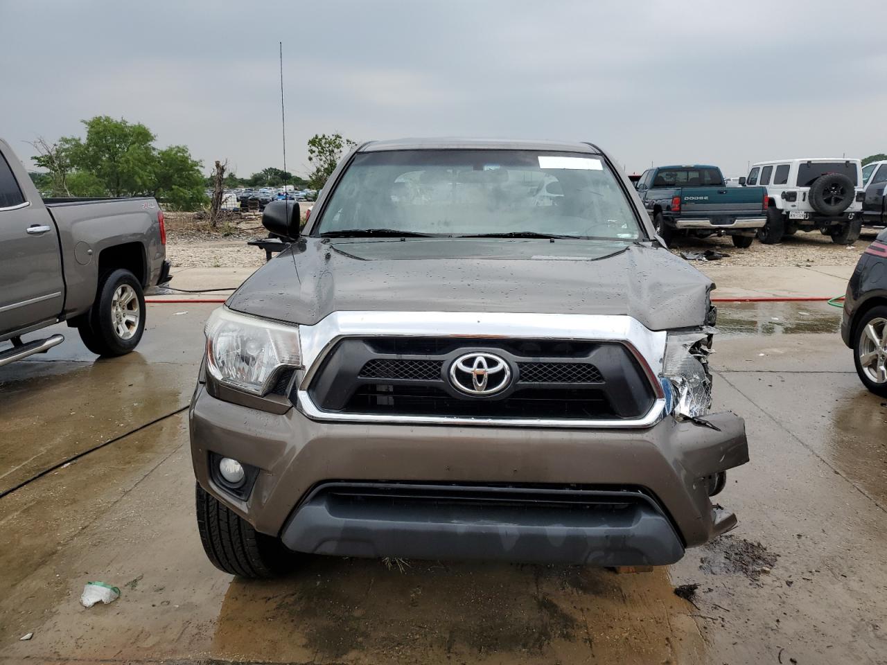 3TMJU4GN2EM163965 2014 Toyota Tacoma Double Cab Prerunner