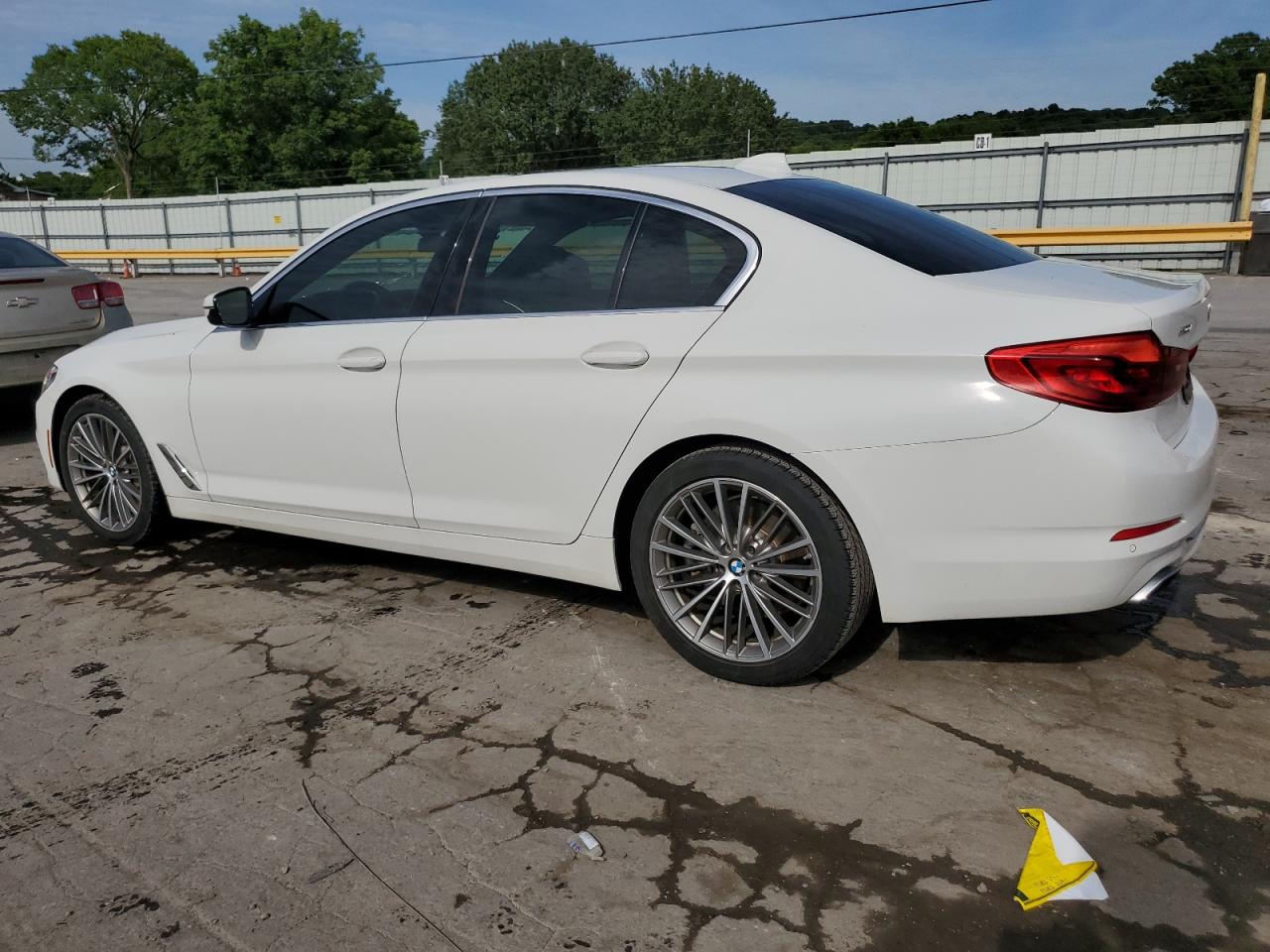 WBAJE7C59KWW39917 2019 BMW 540 Xi