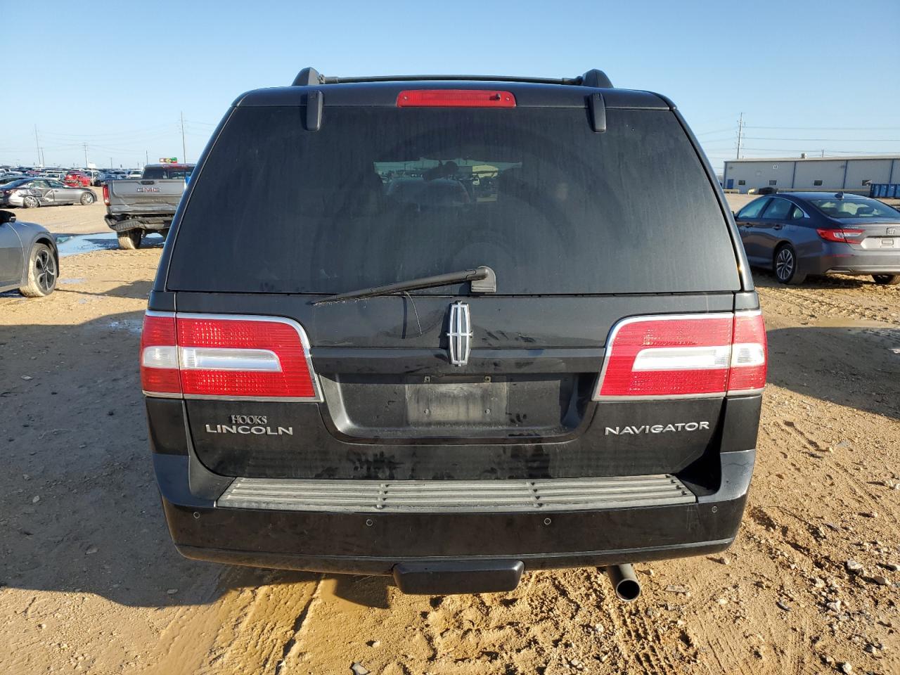 2014 Lincoln Navigator vin: 5LMJJ2J53EEL00366